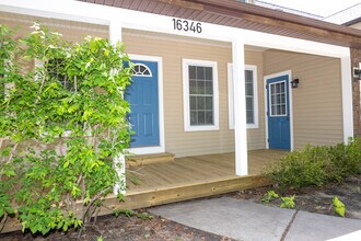 16346 Taft Rd, Unit Home-Duplex in Spring Lake, MI - Building Photo - Building Photo