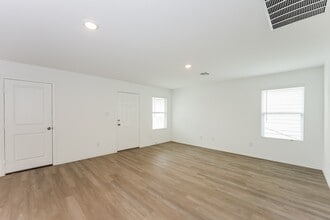 2839 Ruby Crossing in San Antonio, TX - Building Photo - Building Photo