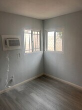 15871 Highland Ave in Fontana, CA - Building Photo - Building Photo