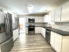 1138 Santa Anna St in San Antonio, TX - Building Photo - Building Photo