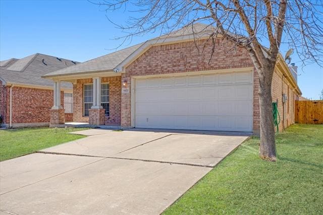 8420 Silverbell Ln in Fort Worth, TX - Building Photo - Building Photo