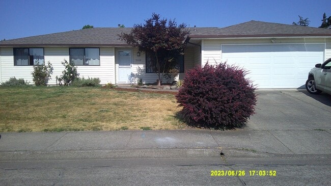 property at 2169 SE Madison St
