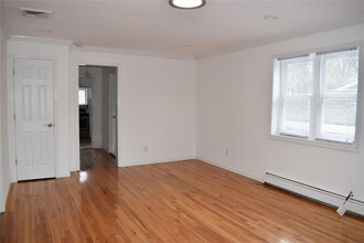 46 Port Ave in Ronkonkoma, NY - Building Photo - Building Photo