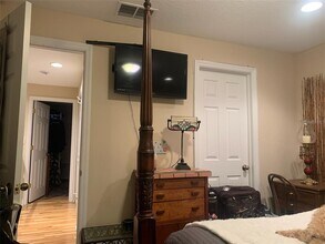 1903 Fiesta Ridge Ct in Tampa, FL - Building Photo - Building Photo