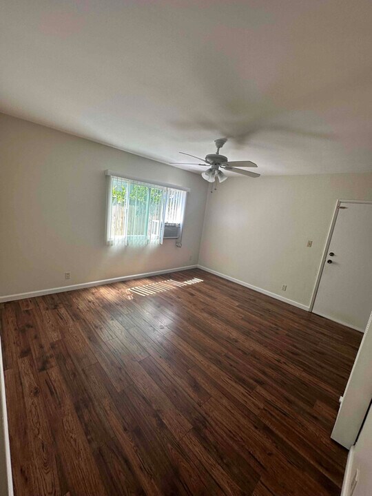 331 Windsor Rd Photo