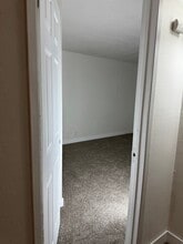 111 Woodbury Cir in Vacaville, CA - Building Photo - Building Photo