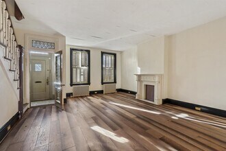 17 S Pine St in York, PA - Building Photo - Building Photo