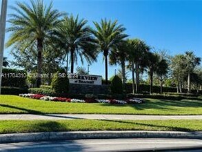 3956 Poinciana Ln in Hollywood, FL - Building Photo - Building Photo