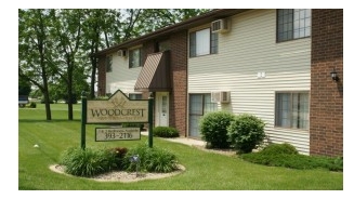 Woodcrest Apartments in Hiawatha, IA - Foto de edificio - Building Photo