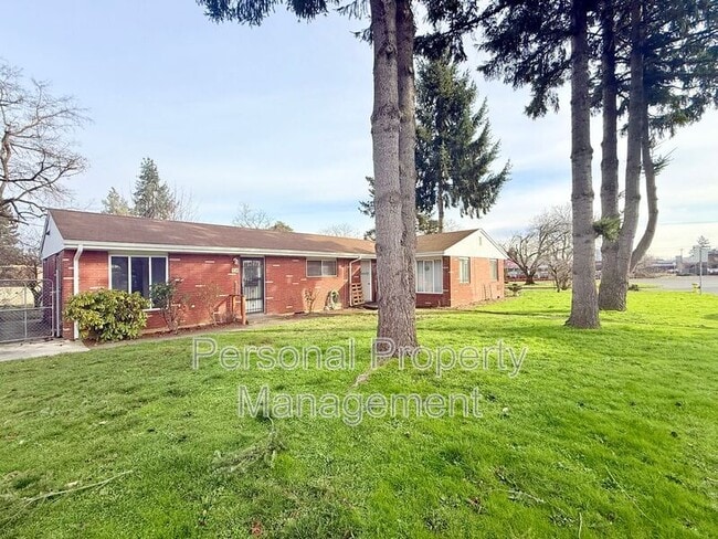 7614 Indiana St in Vancouver, WA - Foto de edificio - Building Photo