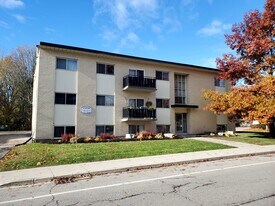 129 Margaret Av in Kitchener, ON - Building Photo