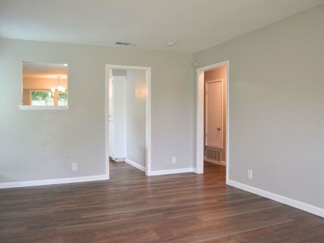 12400 Tree Line Dr in Austin, TX - Building Photo - Building Photo