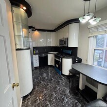 178-14 80th Dr in Queens, NY - Building Photo - Building Photo