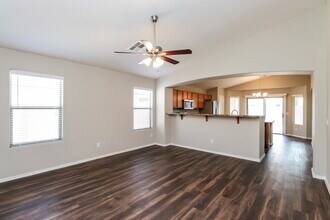 32647 N Cherry Creek Rd in San Tan Valley, AZ - Building Photo - Building Photo