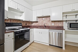 750 W Dempster St in Mount Prospect, IL - Building Photo - Building Photo