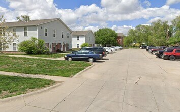 14020 Lancashire St in Waverly, NE - Building Photo - Building Photo
