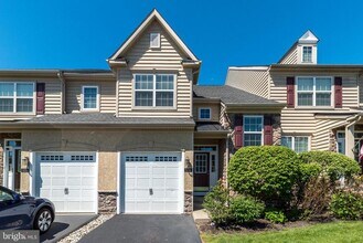 3216 Brookside Dr in Furlong, PA - Building Photo - Building Photo