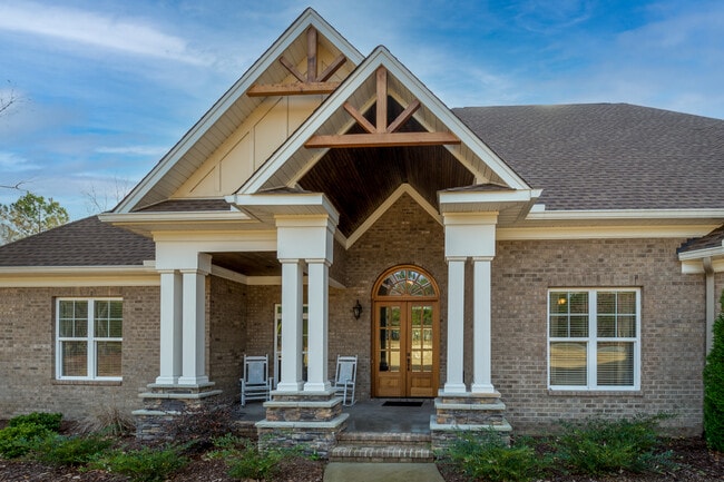 621 Country Creek Ln in Gilbert, SC - Building Photo - Building Photo