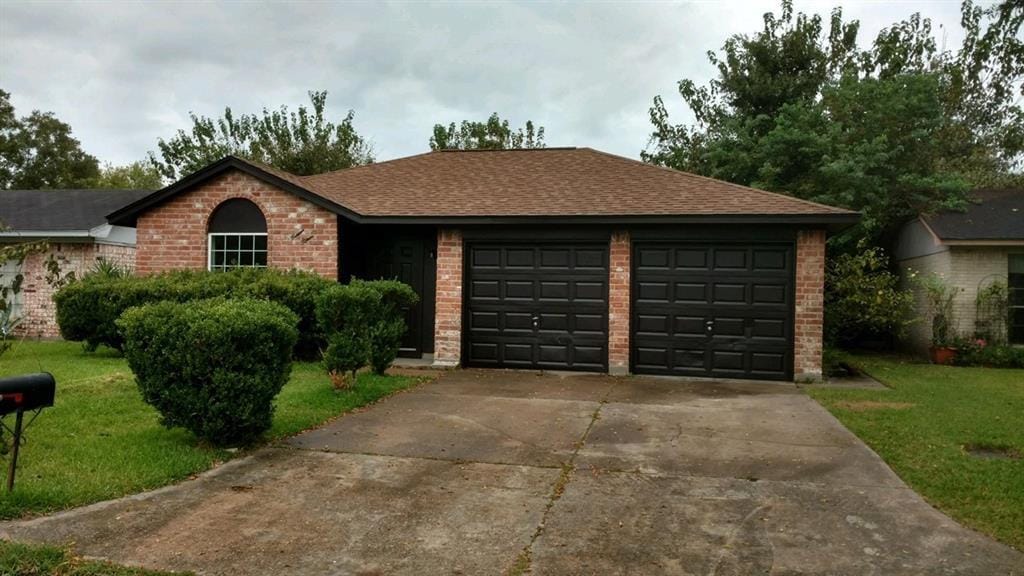 1415 S Circle Park St in Pasadena, TX - Building Photo