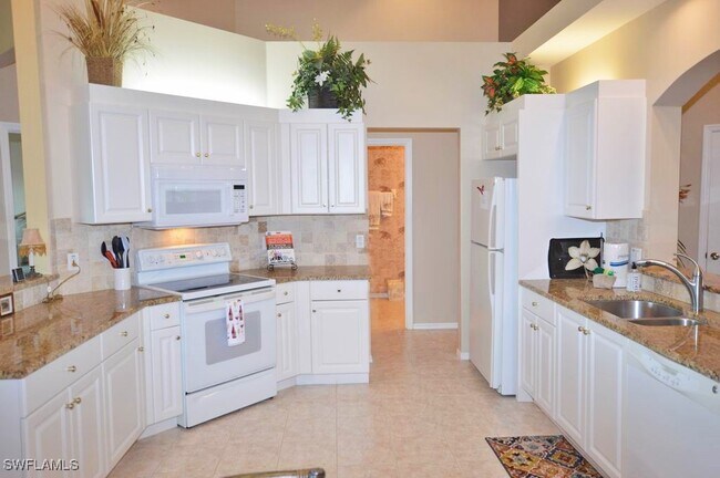 property at 5923 Sand Wedge Ln