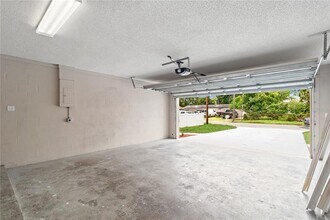 7021 Blossom Ave in Tampa, FL - Building Photo - Building Photo