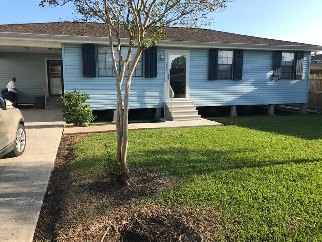 property at 903 Catherine St