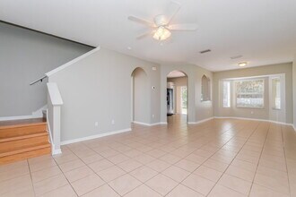 18108 Cypress Bay Pkwy in Land O Lakes, FL - Foto de edificio - Building Photo