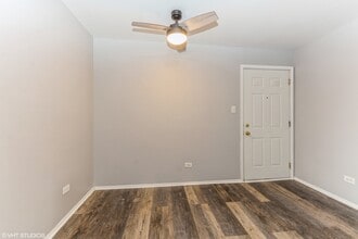 87 Paxton Ave in Calumet City, IL - Building Photo - Building Photo