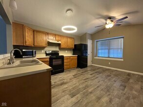 6545 Aintree Pl in Indianapolis, IN - Building Photo - Building Photo