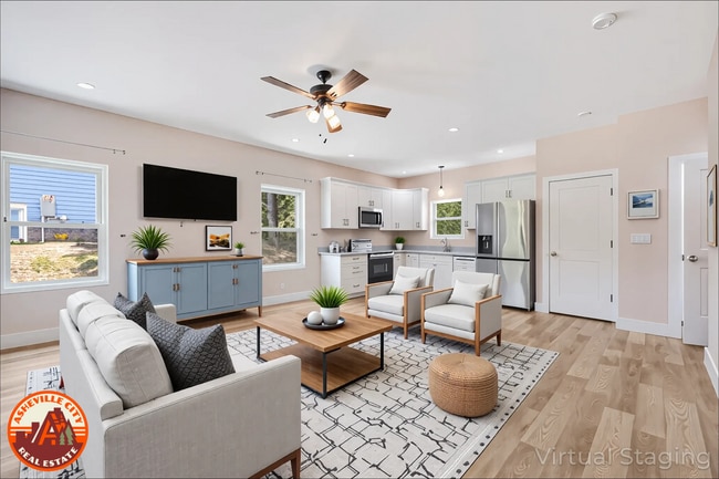 property at 619 Salem Heights Ln