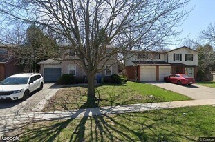 32Aspen Valley Crescent in Guelph, ON - Building Photo