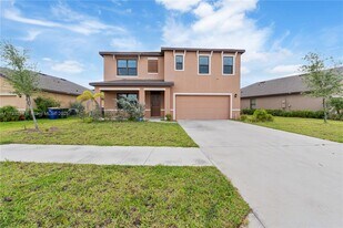 5305 Fantasy Dr in Fort Pierce, FL - Building Photo