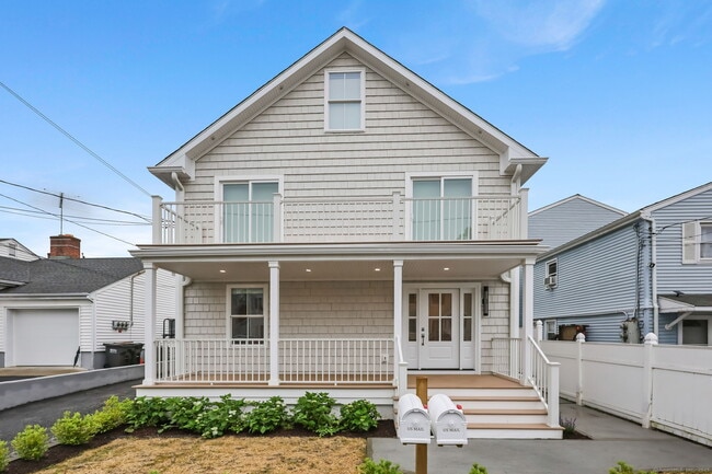 property at 7 Cos Cob Ave