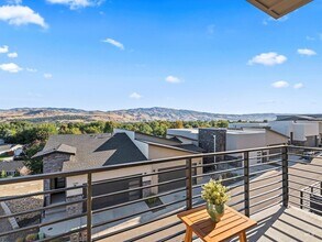 1251 E Echelon Rdg Ln in Boise, ID - Building Photo - Building Photo