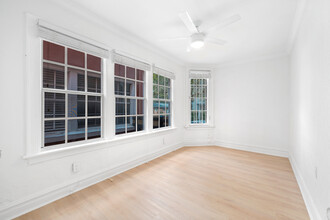 2307-09 S. Clewis in Tampa, FL - Building Photo - Building Photo