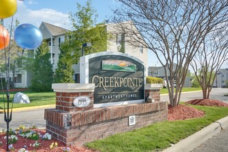 Creekpointe in Midlothian, VA - Building Photo - Building Photo