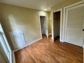 1565 Jermain Dr in Toledo, OH - Building Photo - Building Photo