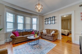 816 Orange St in New Haven, CT - Building Photo - Building Photo