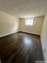 46 Allston St, Unit 3 in Boston, MA - Foto de edificio - Building Photo