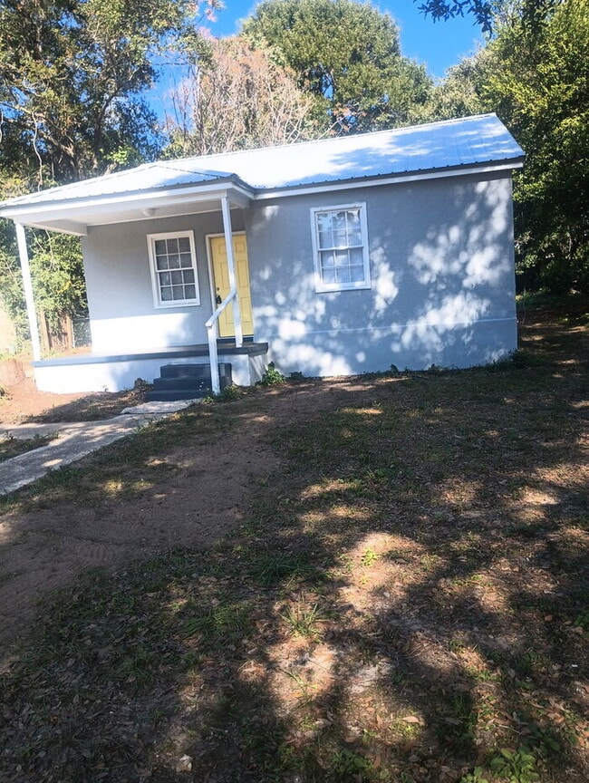 property at 222 Willow St