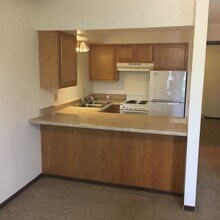 800 Main St in Van Meter, IA - Building Photo - Building Photo