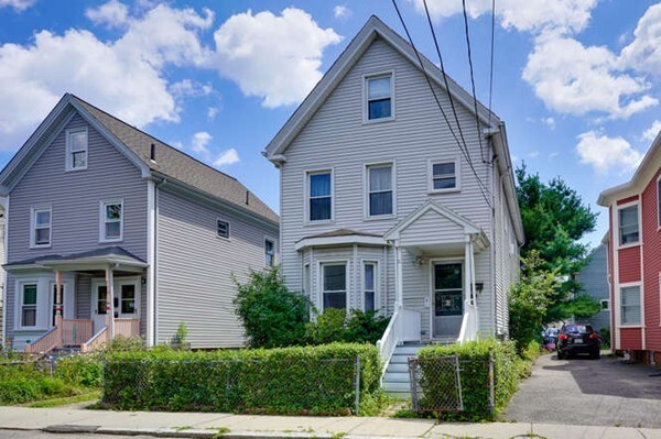 10 Ashland St in Somerville, MA - Foto de edificio