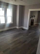 3808 W 8th St, Unit 1 in Cincinnati, OH - Building Photo - Building Photo
