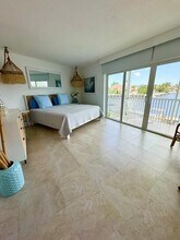 390 N Federal Hwy in Deerfield Beach, FL - Building Photo - Building Photo