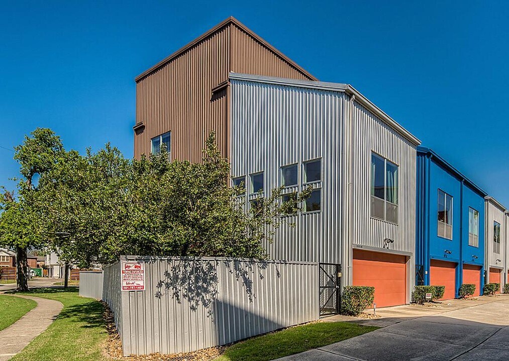 2605 Calumet St in Houston, TX - Building Photo
