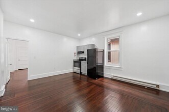 4928 Walnut St in Philadelphia, PA - Building Photo - Building Photo