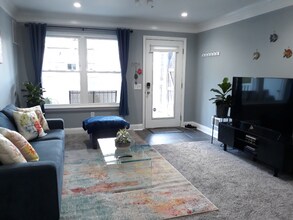 2000 Waters Edge Dr in Newark, DE - Building Photo - Building Photo