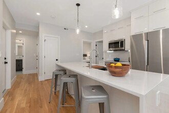 19 Berkshire St in Cambridge, MA - Foto de edificio - Building Photo