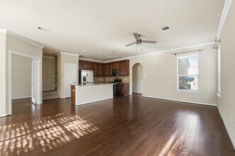 2 Bettina Ln in The Woodlands, TX - Building Photo - Building Photo