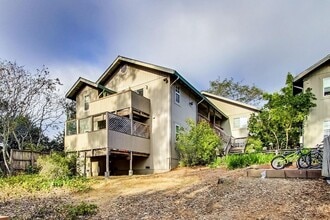 1803 Sausal St in Oakland, CA - Building Photo - Building Photo